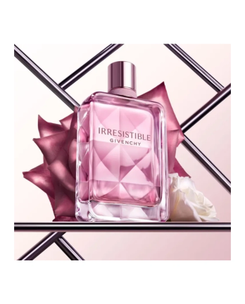 2 - Irresistible Eau de Parfum Very Floral 50ml