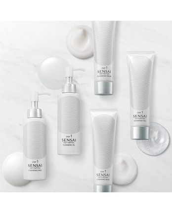 4 - SILKY PURIFYING CLEANSING OIL - STEP 1