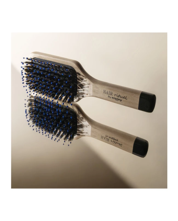 3 - La Brosse De Poche Brillance & Douceur